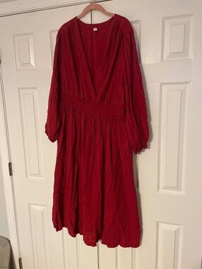 Red 3/4 Length Sleeve Dress